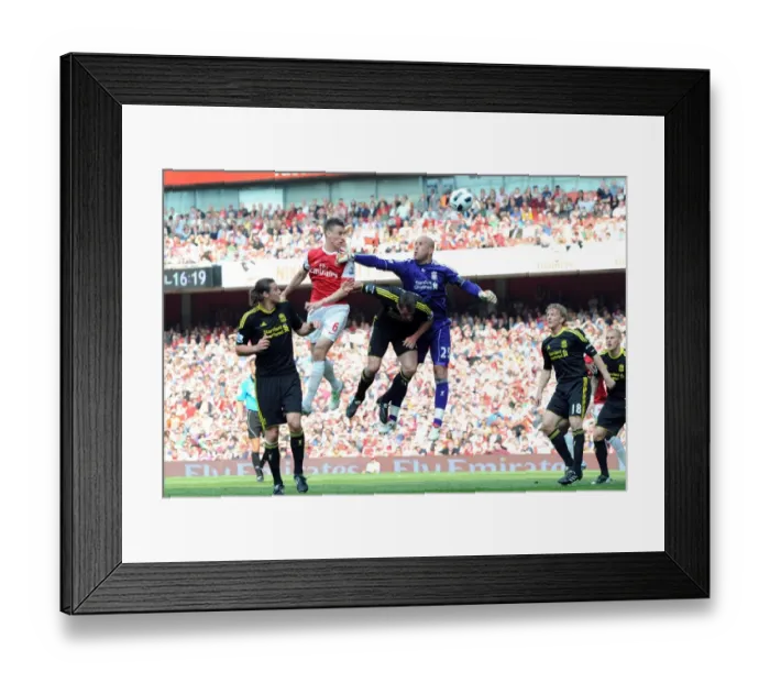 Framed Print : Laurent Koscielny (Arsenal) Pepe Reina (Liverpool). Arsenal 1: 1 Liverpool