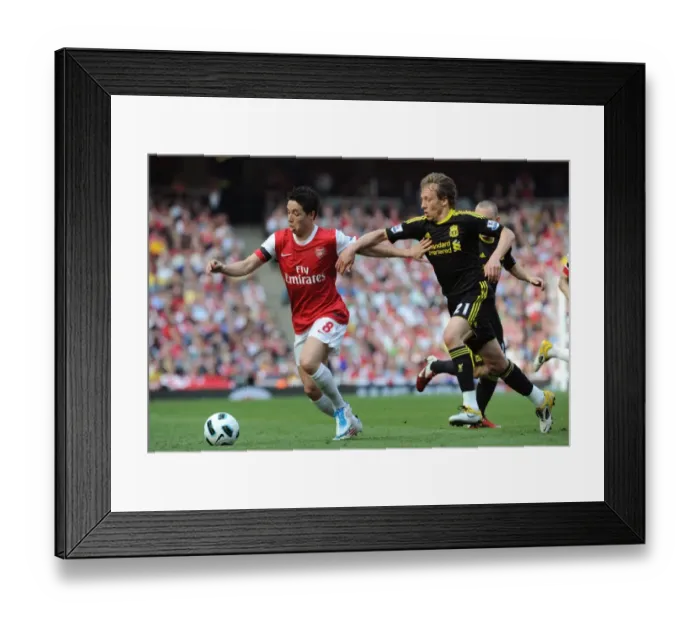 Framed Print : Samir Nasri (Arsenal) Lucas Leiva (Liverpool). Arsenal 1: 1 Liverpool. Barclays Premier League Framed Print : Samir Nasri (Arsenal) Lucas Leiva (Liverpool). Arsenal 1: 1 Liverpool. Barclays Premier League