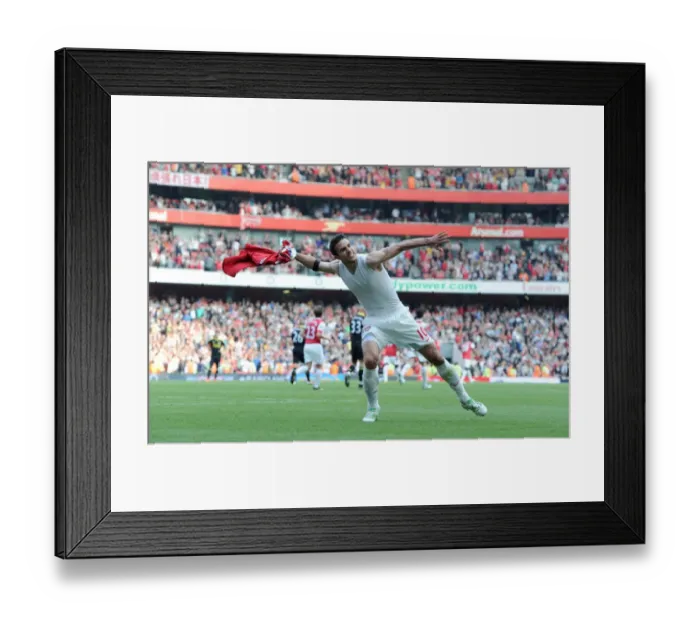 Framed Print : Robin van Persie's Thrilling Goal: Arsenal vs. Liverpool (April 17, 2011) - A 1-1 Barclays Premier League Stalemate