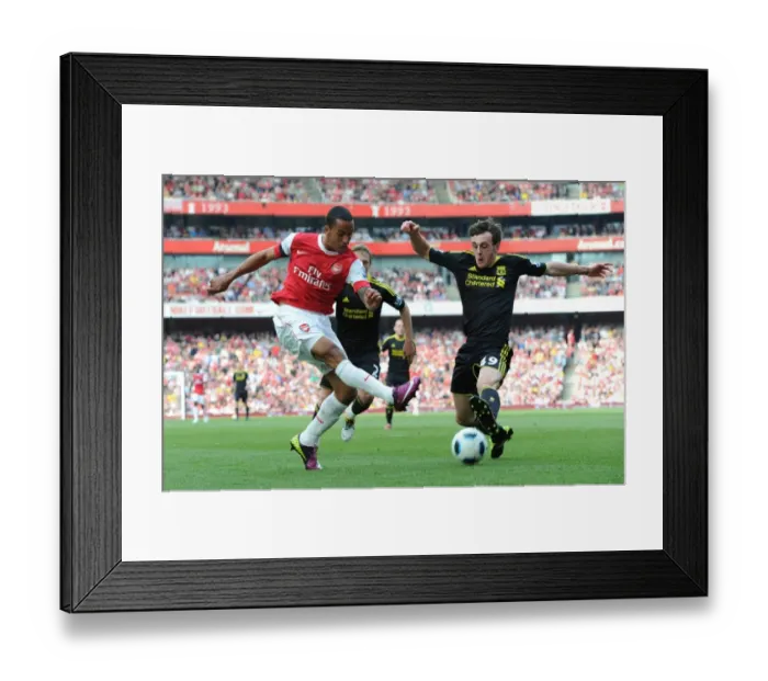 Framed Print : Theo Walcott (Arsenal) Jack Robinson (Liverpool). Arsenal 1: 1 Liverpool Framed Print : Theo Walcott (Arsenal) Jack Robinson (Liverpool). Arsenal 1: 1 Liverpool