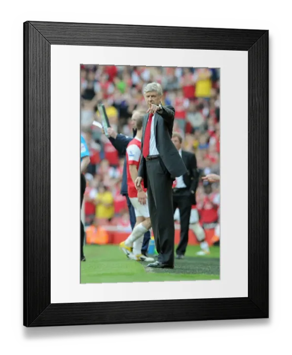 Framed Print : Arsene Wenger the Arsenal Manager. Arsenal 1: 1 Liverpool. Barclays Premier League