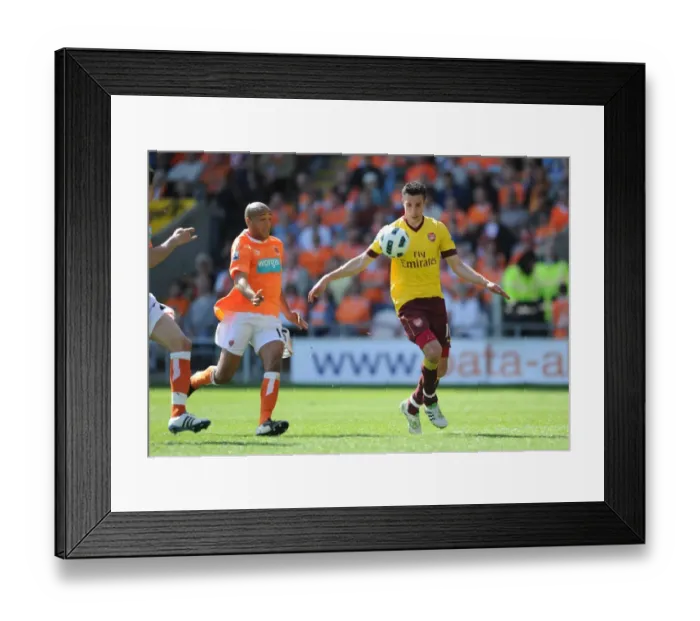 Framed Print : Robin van Persie (Arsenal) Alex Baptist (Blackpool). Blackpool 1: 3 Arsenal Framed Print : Robin van Persie (Arsenal) Alex Baptist (Blackpool). Blackpool 1: 3 Arsenal