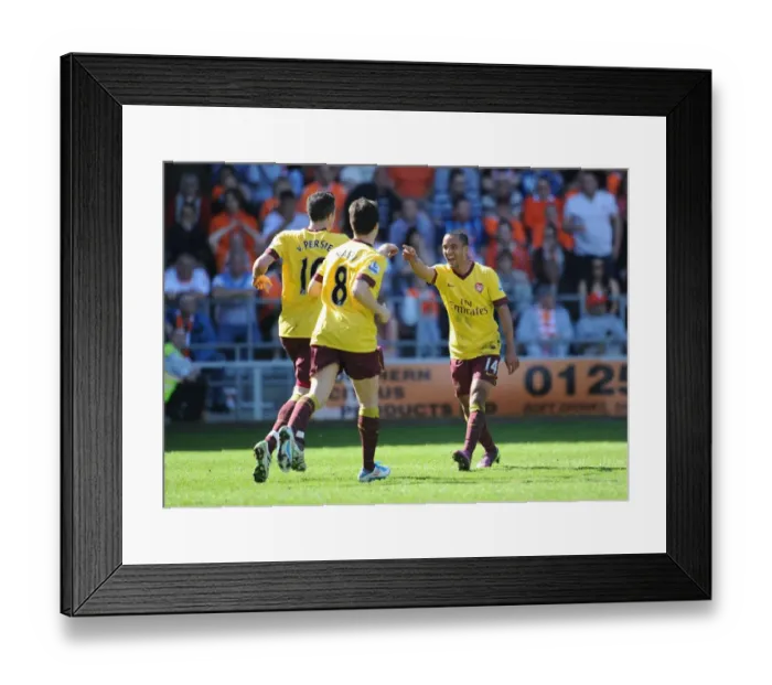 Framed Print : Robin van Persie scoring the 3rd Arsenal goal with Theo Walcott and Samir Nasri