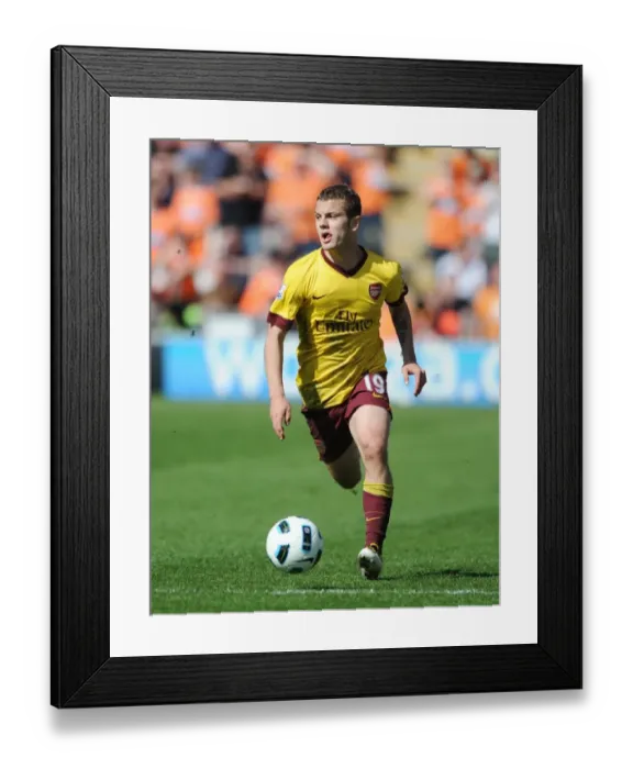 Framed Print : Jack Wilshere (Arsenal). Blackpool 1: 3 Arsenal, Barclays Premier League