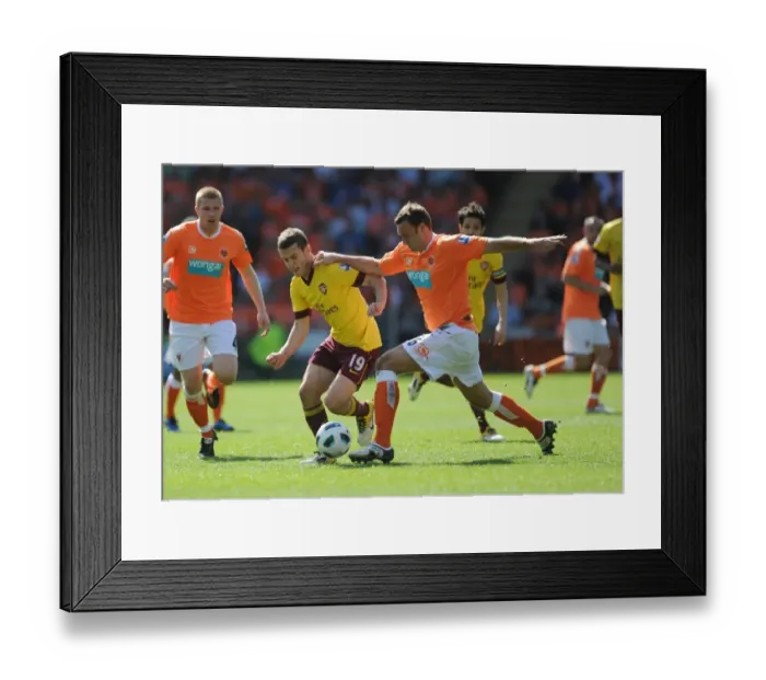 Framed Print : Jack Wilshere (Arsenal) Ian Evatt (Blackpool). Blackpool 1: 3 Arsenal, Barclays Premier League Framed Print : Jack Wilshere (Arsenal) Ian Evatt (Blackpool). Blackpool 1: 3 Arsenal, Barclays Premier League