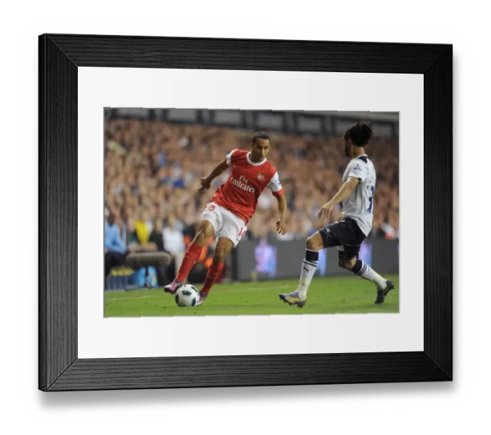 Framed Print : Theo Walcott (Arsenal) Benoit Assou-Ekotto (Tottenham). Tottenham Hotspur 3: 3 Arsenal