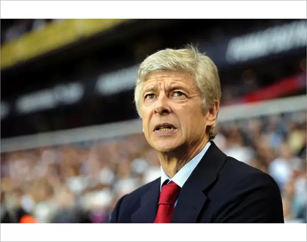 Arsene Wenger the Arsenal Manager. Tottenham Hotspur 3: 3 Arsenal. Barclays Premier League