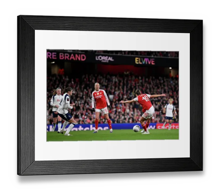 Framed Print : Arsenal v Tottenham Hotspur - Barclays Women's Super League Arsenal v Tottenham Hotspur - Barclays Women's Super League