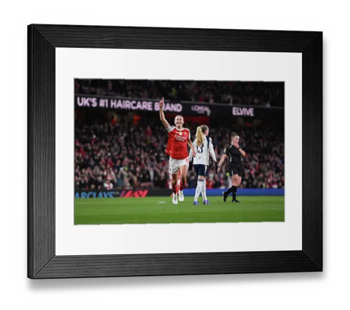 Framed Print : Arsenal v Tottenham Hotspur - Barclays Women's Super League Arsenal v Tottenham Hotspur - Barclays Women's Super League