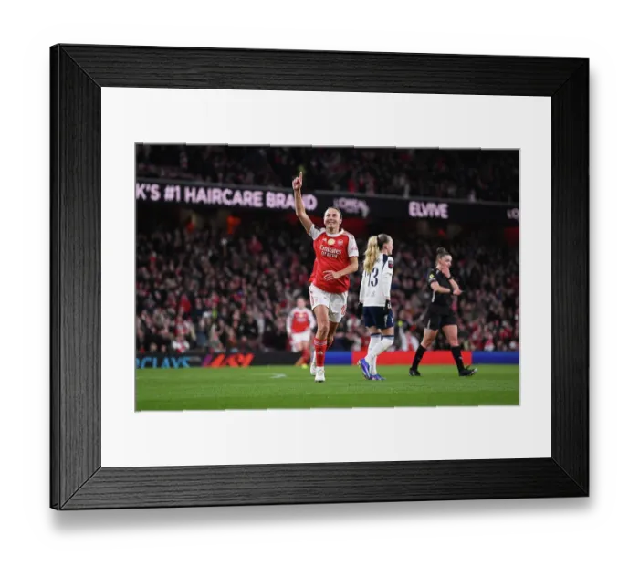 Framed Print : Arsenal v Tottenham Hotspur - Barclays Women's Super League Arsenal v Tottenham Hotspur - Barclays Women's Super League