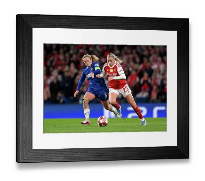 Framed Print : Chelsea FC v Arsenal FC - UEFA Women's Champions League 2025 / 26 Quarter-finals Second Leg