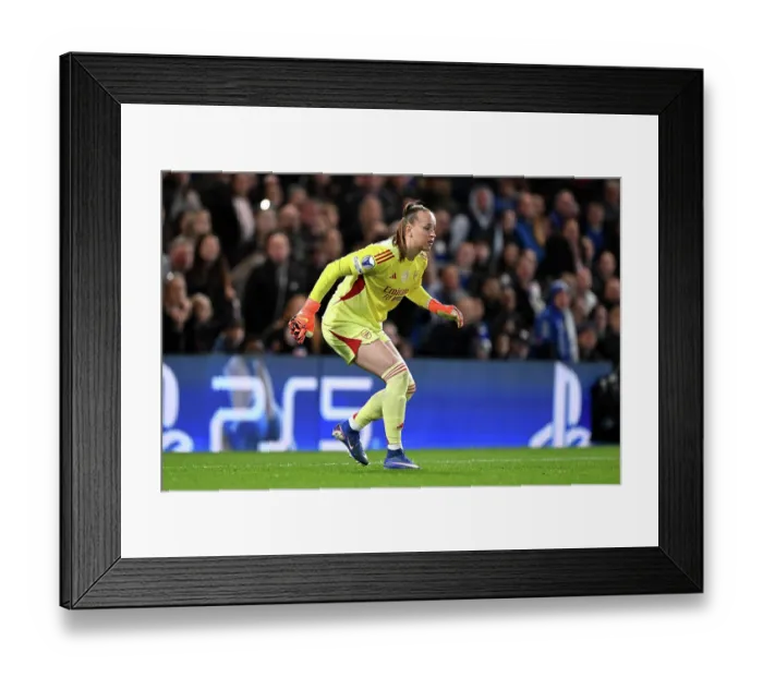 Framed Print : Chelsea FC v Arsenal FC - UEFA Women's Champions League 2025 / 26 Quarter-finals Second Leg