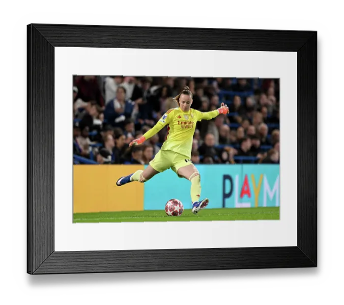 Framed Print : Chelsea FC v Arsenal FC - UEFA Women's Champions League 2025 / 26 Quarter-finals Second Leg
