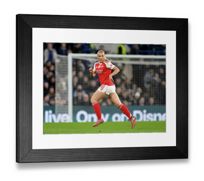 Framed Print : Chelsea FC v Arsenal FC - UEFA Women's Champions League 2025 / 26 Quarter-finals Second Leg