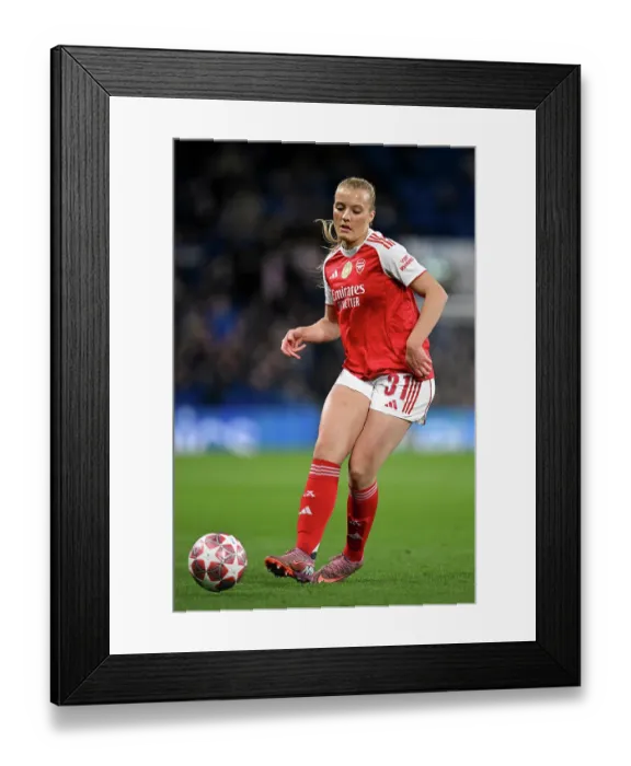 Framed Print : Chelsea FC v Arsenal FC - UEFA Women's Champions League 2025 / 26 Quarter-finals Second Leg