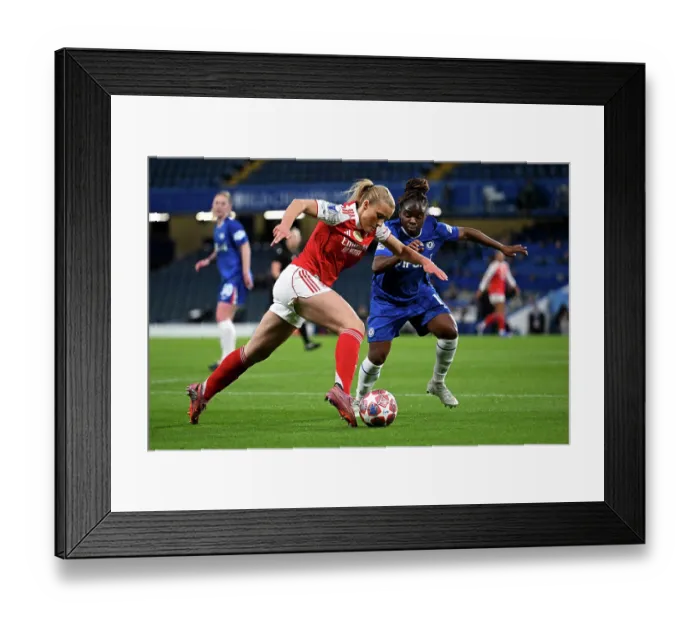 Framed Print : Chelsea FC v Arsenal FC - UEFA Women's Champions League 2025 / 26 Quarter-finals Second Leg Framed Print : Chelsea FC v Arsenal FC - UEFA Women's Champions League 2025 / 26 Quarter-finals Second Leg