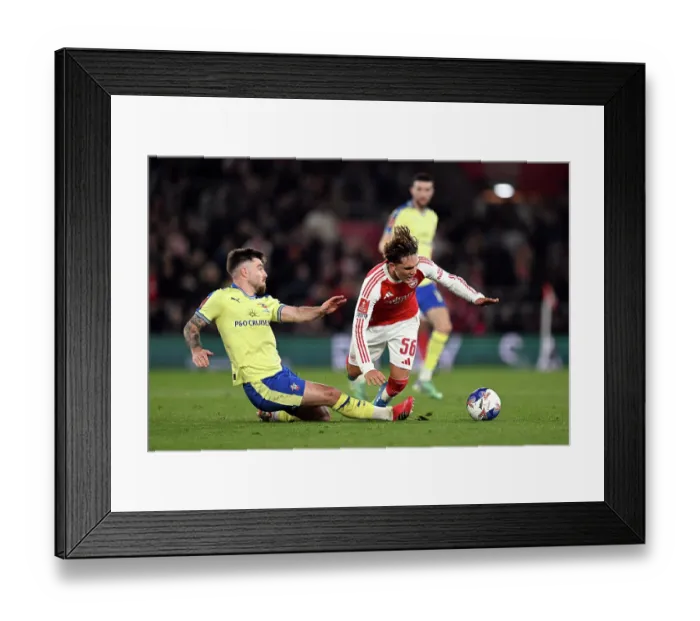 Framed Print : Southampton v Arsenal - Emirates FA Cup Quarter Final Framed Print : Southampton v Arsenal - Emirates FA Cup Quarter Final