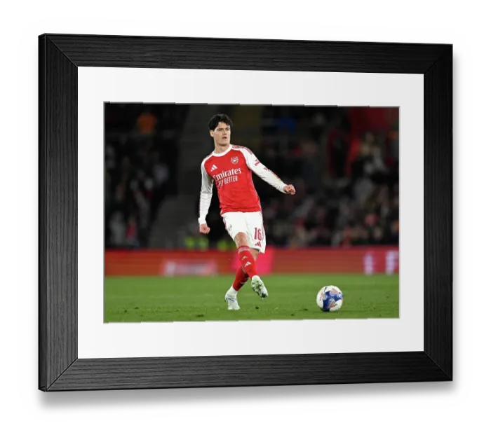 Framed Print : Southampton v Arsenal - Emirates FA Cup Quarter Final
