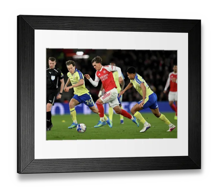 Framed Print : Southampton v Arsenal - Emirates FA Cup Quarter Final