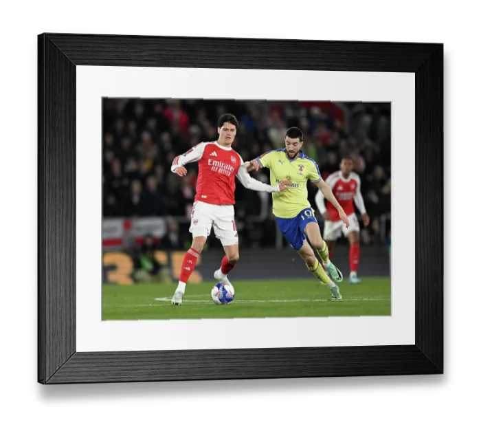 Framed Print : Southampton v Arsenal - Emirates FA Cup Quarter Final
