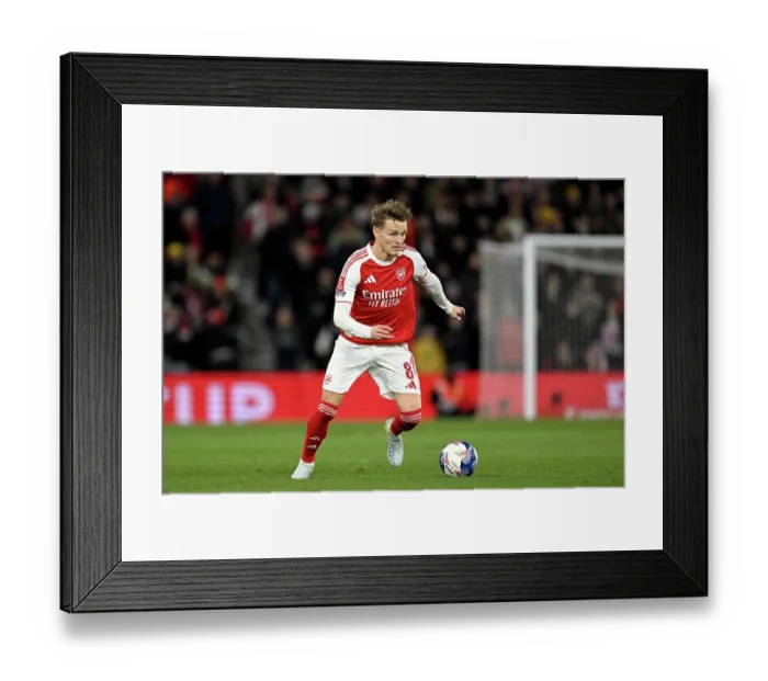 Framed Print : Southampton v Arsenal - Emirates FA Cup Quarter Final