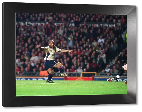 Wiltord Stuns Man Utd: Sylvain Scores the Stunner at Old Trafford (Arsenal 1-0)