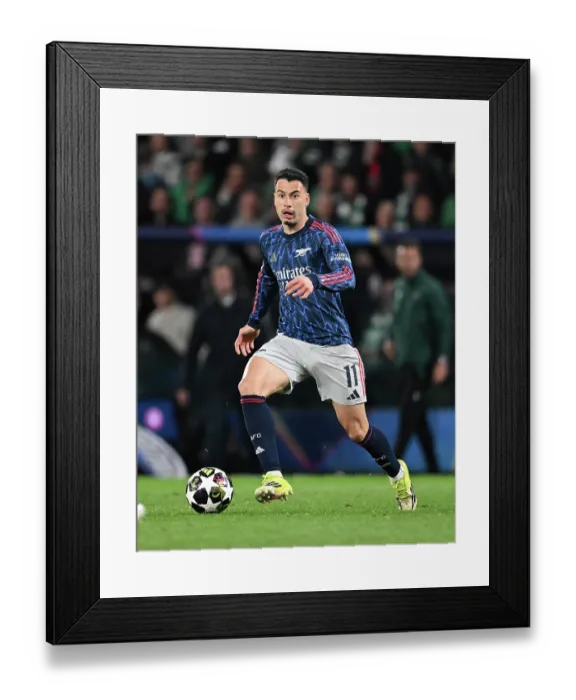 Framed Print : Sporting Clube de Portugal v Arsenal FC - UEFA Champions League 2025 / 26 Quarter-Final First Leg Framed Print : Sporting Clube de Portugal v Arsenal FC - UEFA Champions League 2025 / 26 Quarter-Final First Leg