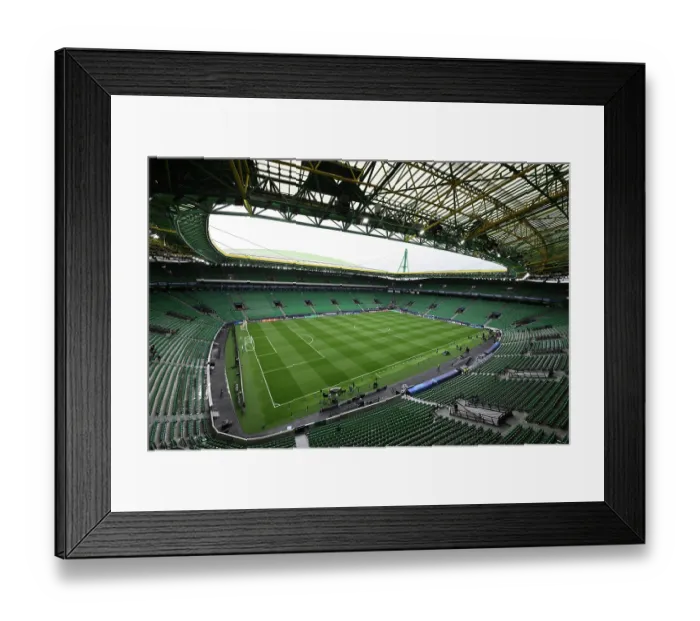 Framed Print : Sporting Clube de Portugal v Arsenal FC - UEFA Champions League 2025 / 26 Quarter-Final First Leg