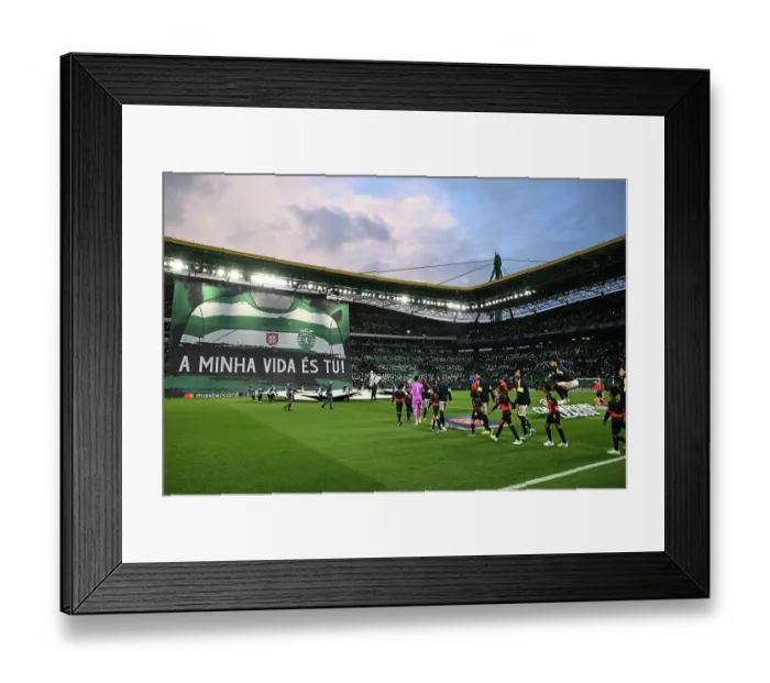 Framed Print : Sporting Clube de Portugal v Arsenal FC - UEFA Champions League 2025 / 26 Quarter-Final First Leg