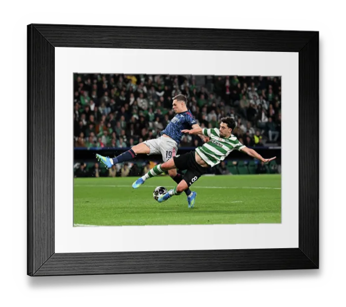 Framed Print : Sporting Clube de Portugal v Arsenal FC - UEFA Champions League 2025 / 26 Quarter-Final First Leg Framed Print : Sporting Clube de Portugal v Arsenal FC - UEFA Champions League 2025 / 26 Quarter-Final First Leg