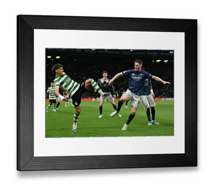 Framed Print : Sporting Clube de Portugal v Arsenal FC - UEFA Champions League 2025 / 26 Quarter-Final First Leg