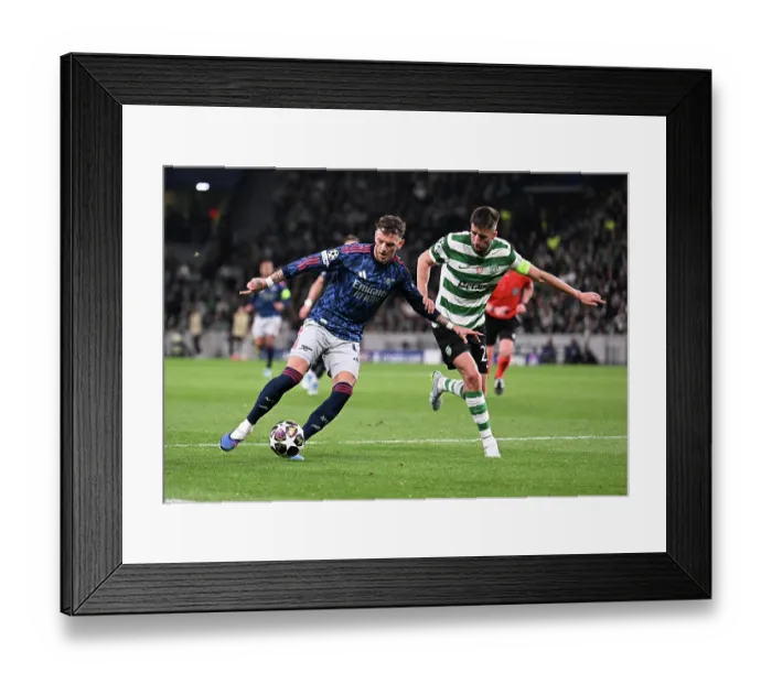 Framed Print : Sporting Clube de Portugal v Arsenal FC - UEFA Champions League 2025 / 26 Quarter-Final First Leg