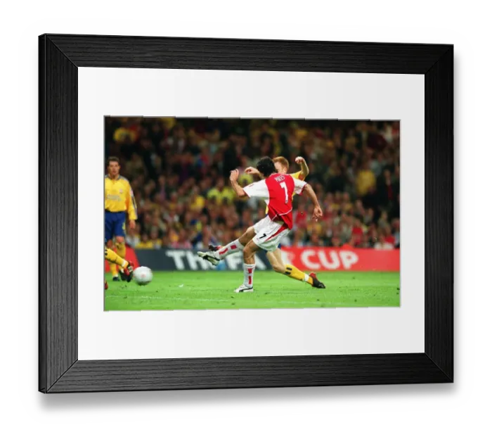 Framed Print : Pires Scores the FA Cup Winner: Arsenal 1-0 Southampton Framed Print : Pires Scores the FA Cup Winner: Arsenal 1-0 Southampton