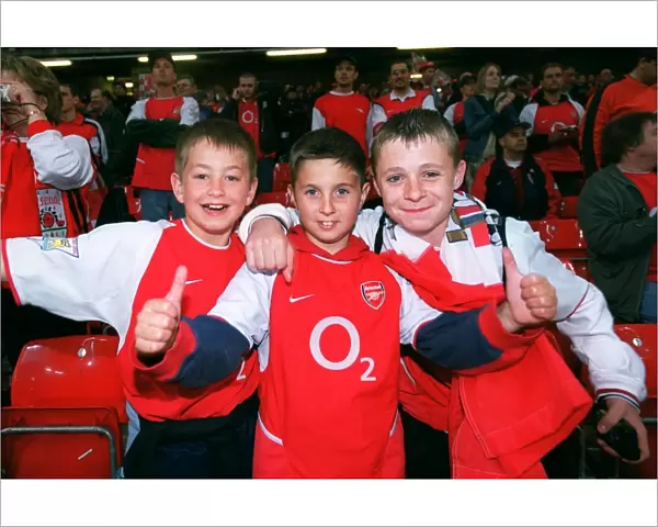 Young Arsenal fans before the game. Arsenal 1: 0 Southampton. The F