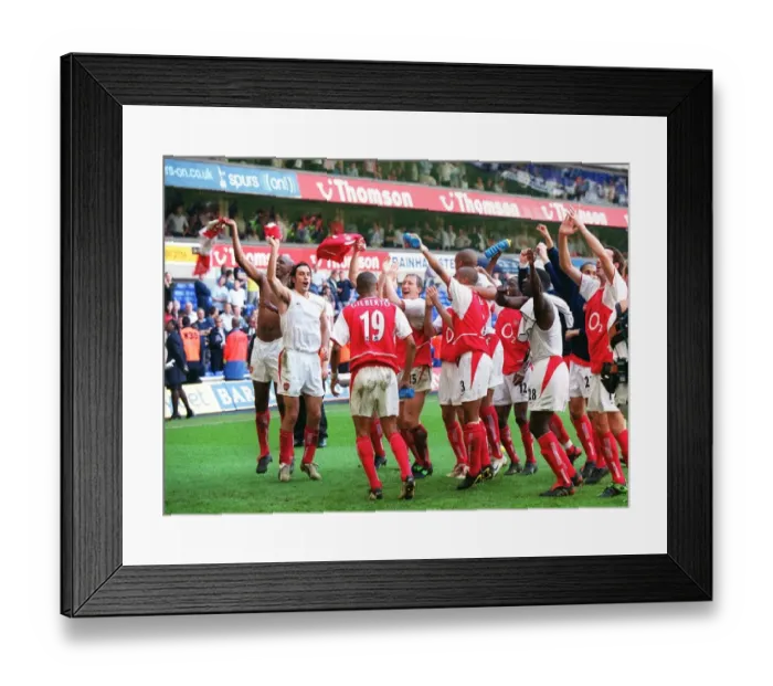 Framed Print : Arsenal's Triumph: Premier League Victory at White Hart Lane, 2004 Framed Print : Arsenal's Triumph: Premier League Victory at White Hart Lane, 2004