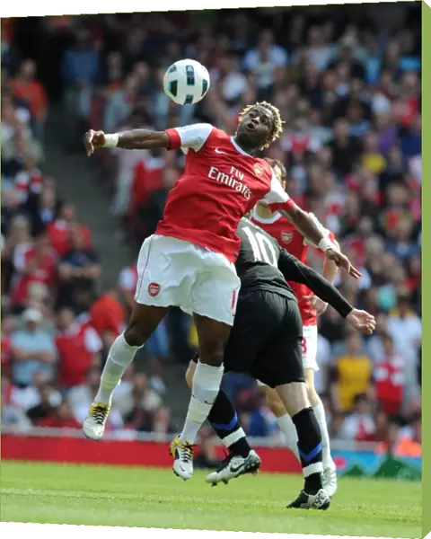 Alex Song (Arsenal) Wayne Rooney (Man Utd). Arsenal 1: 0 Manchester United