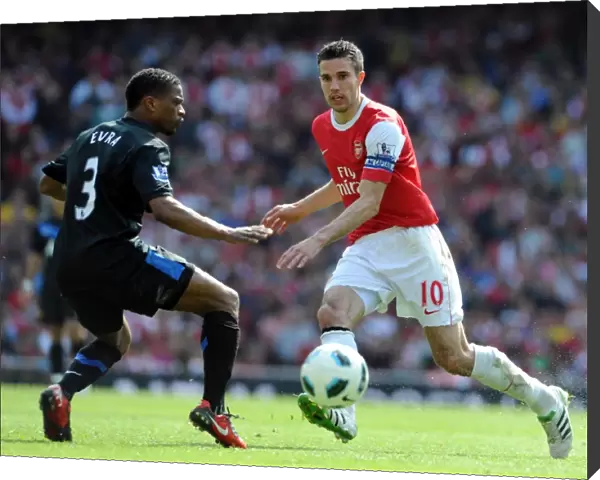 Robin van Persie (Arsenal) Patrice Evra (Man Utd). Arsenal 1: 0 Manchester United