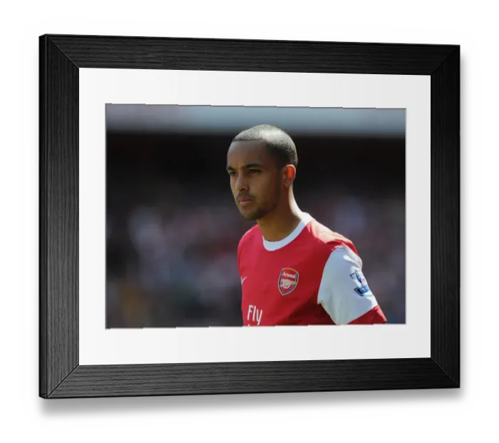 Framed Print : Theo Walcott's Goal: Arsenal 1 - Manchester United 0, Barclays Premier League (2011)