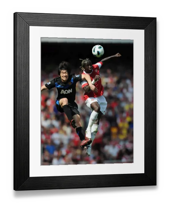 Framed Print : Bacary Sagna (Arsenal) Ji-Sung Park (Man United). Arsenal 1: 0 Manchester United Framed Print : Bacary Sagna (Arsenal) Ji-Sung Park (Man United). Arsenal 1: 0 Manchester United