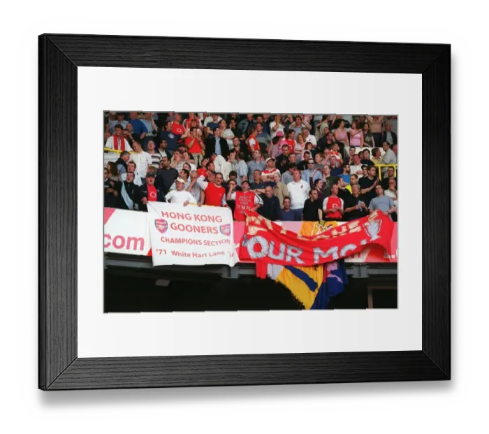 Framed Print : Arsenal's Glorious Premier League Victory at White Hart Lane, 2004: A North London Derby Triumph