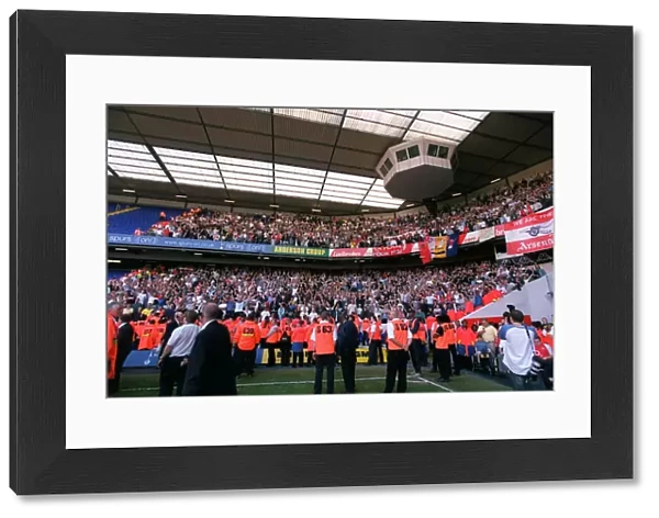 Arsenal's Glory: Unforgettable Celebration at White Hart Lane, 2004