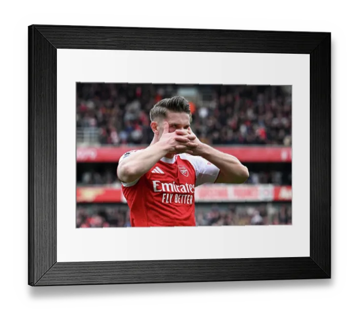 Framed Print : Arsenal v Bournemouth - Premier League