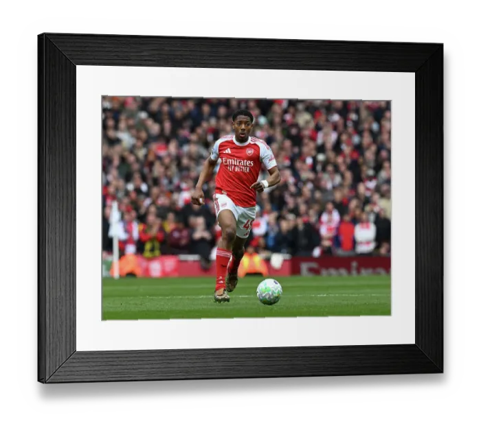 Framed Print : Arsenal v Bournemouth - Premier League