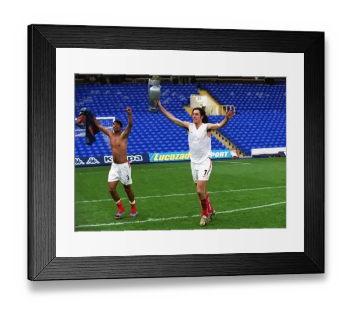 Framed Print : Robert Pires and Ashley Cole (Arsenal) celebrates winning the league Framed Print : Robert Pires and Ashley Cole (Arsenal) celebrates winning the league