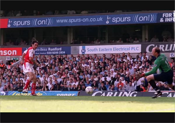 Robert Pires Scores Arsenal's Second Goal vs. Tottenham Hotspur, FA Premiership, 2004