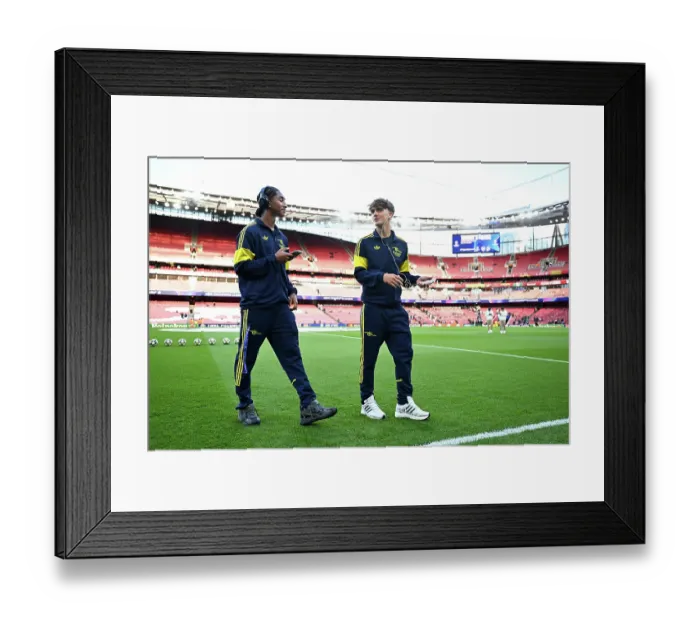 Framed Print : Arsenal FC v Sporting Clube de Portugal - UEFA Champions League 2025 / 26 Quarter-Final Second Leg Framed Print : Arsenal FC v Sporting Clube de Portugal - UEFA Champions League 2025 / 26 Quarter-Final Second Leg