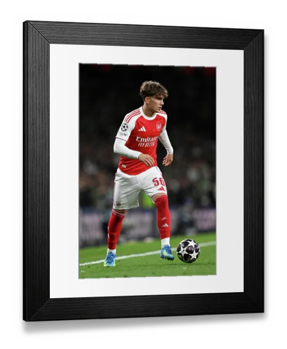 Framed Print : Arsenal FC v Sporting Clube de Portugal - UEFA Champions League 2025 / 26 Quarter-Final Second Leg Framed Print : Arsenal FC v Sporting Clube de Portugal - UEFA Champions League 2025 / 26 Quarter-Final Second Leg