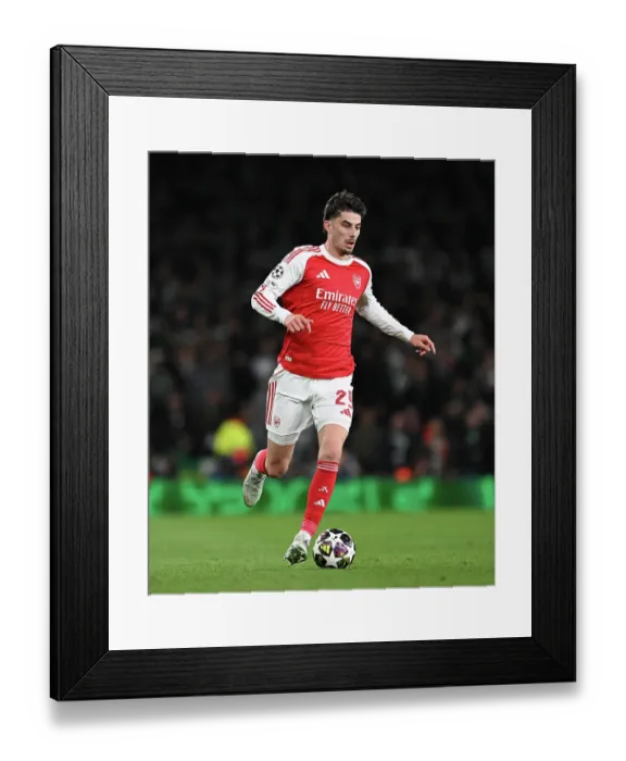 Framed Print : Arsenal FC v Sporting Clube de Portugal - UEFA Champions League 2025 / 26 Quarter-Final Second Leg Framed Print : Arsenal FC v Sporting Clube de Portugal - UEFA Champions League 2025 / 26 Quarter-Final Second Leg