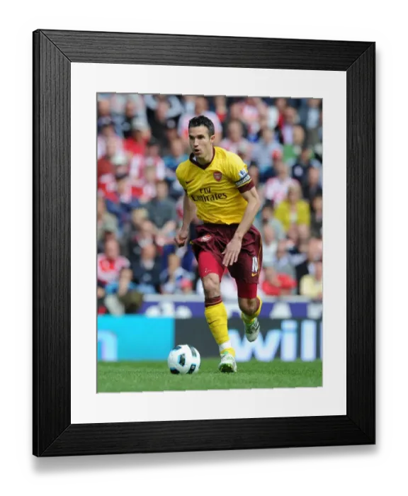 Framed Print : Robin van Persie (Arsenal). Stoke City 3: 1 Arsenal, Barclays Premier League Framed Print : Robin van Persie (Arsenal). Stoke City 3: 1 Arsenal, Barclays Premier League