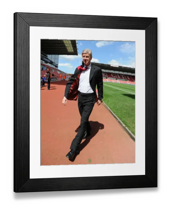 Framed Print : Arsene Wenger: Stoke City's 3-1 Victory Over Arsenal in the Barclays Premier League